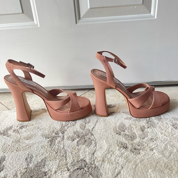 Steve Madden - Block Platform Heels - Picture 3 of 16